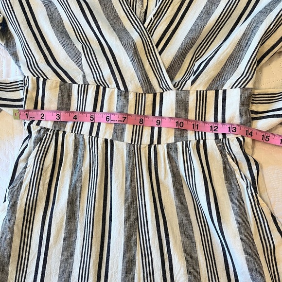 Cute American Eagle outfitter jumpsuit! - Picture 5 of 8